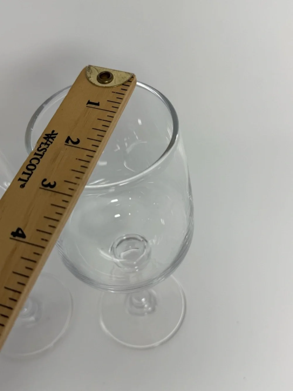 Set of 2 Pottery Barn Claro Stemmed Wine Glasses Goblets
